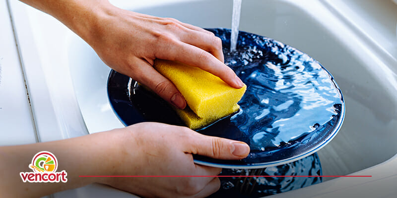 ¿No sabes cómo ahorrar agua en la cocina? continua leyendo y aquí lo descubrirás