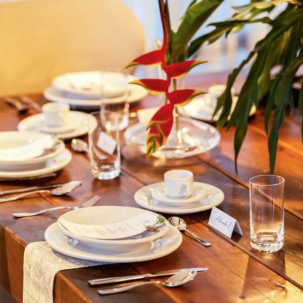 Plato Hondo De Porcelana Blanca 23 Cm - Image 2